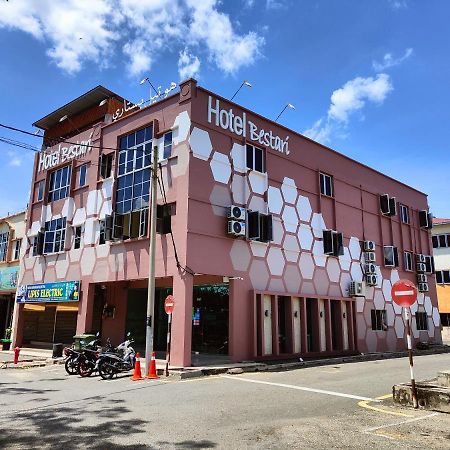 Hotel Bestari Kuala Lipis Zewnętrze zdjęcie
