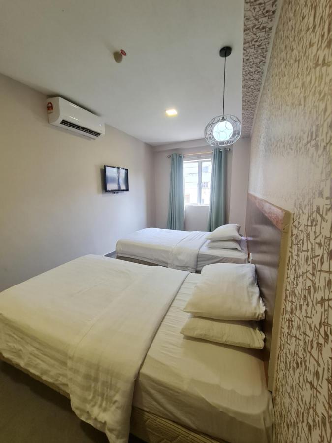 Hotel Bestari Kuala Lipis Zewnętrze zdjęcie